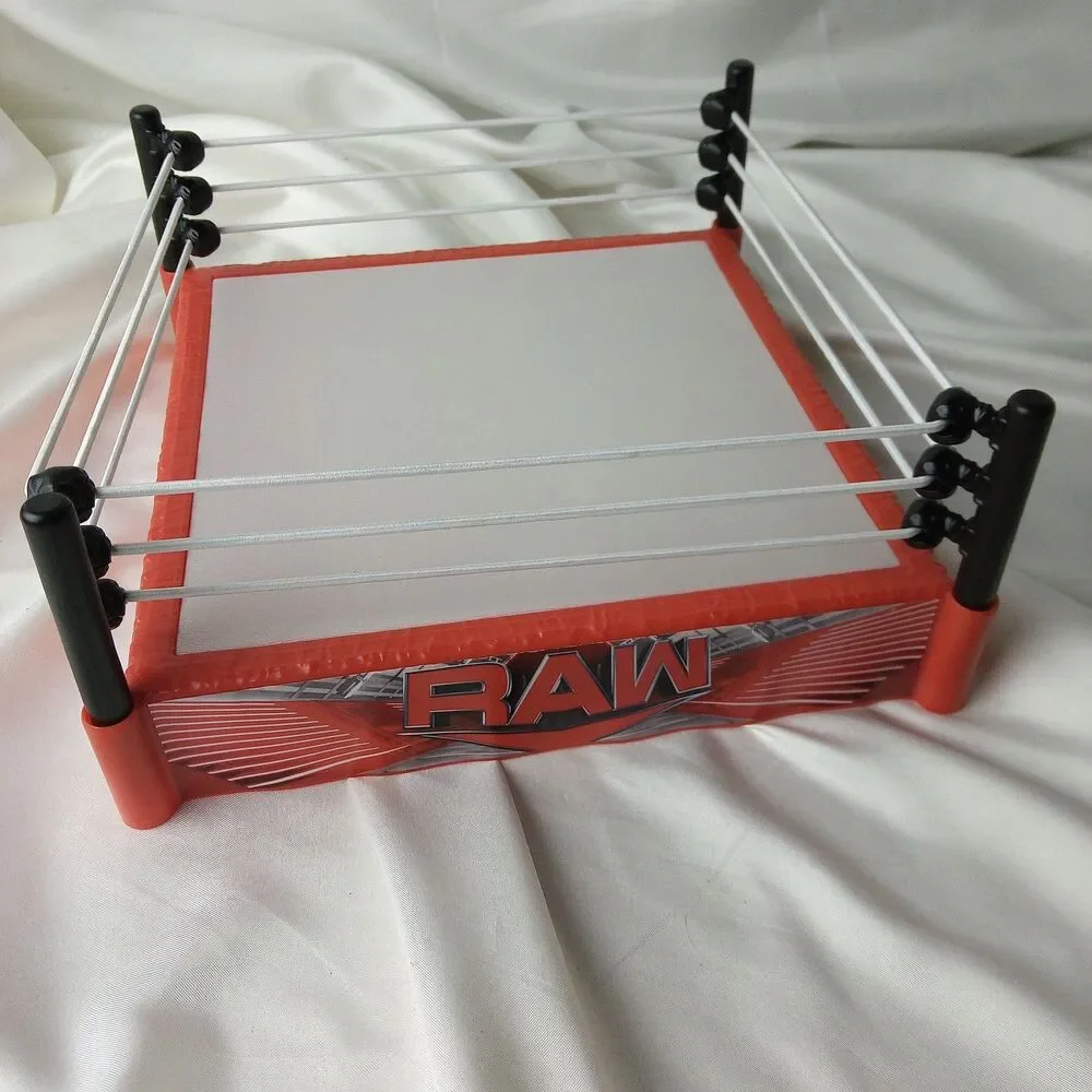 Mattel WWE Superstar Ring 14'' with Spring-Loaded Mat &  Knuckle Crunchers Ring